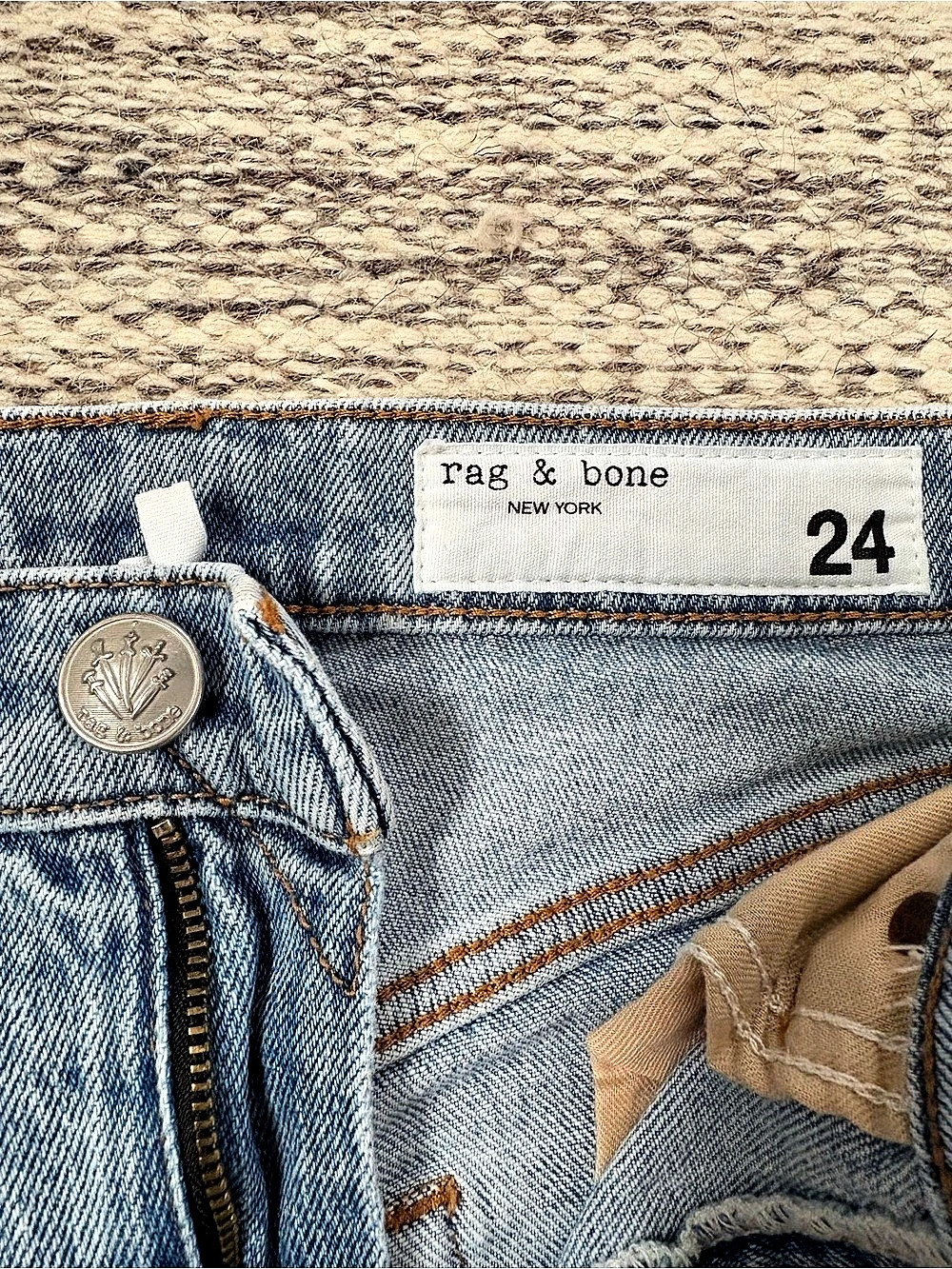 Rag & Bone Harlow Mid-Rise Straight Jeans Size 24 Light Wash